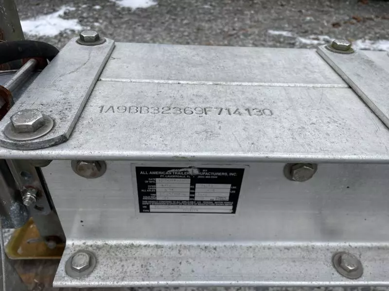 1999 Grady-White 300 Marlin