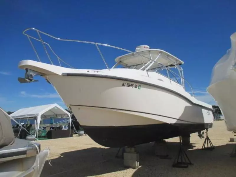 2006 Boston Whaler 285 Conquest