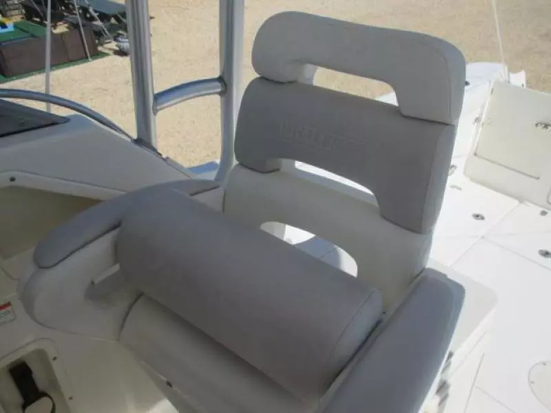 2006 Boston Whaler 285 Conquest