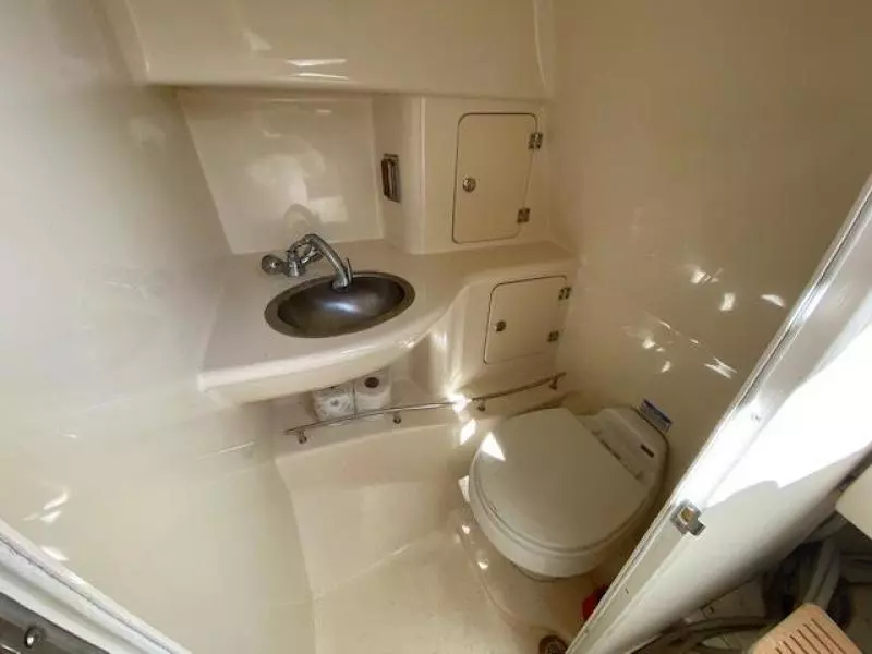 2006 Boston Whaler 285 Conquest