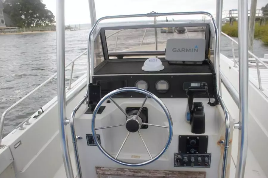 1989 Boston Whaler 25 Outrage