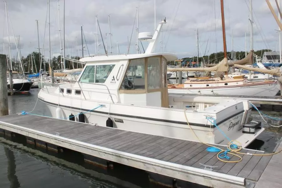 2008 Albin 28 Newport Flush Deck