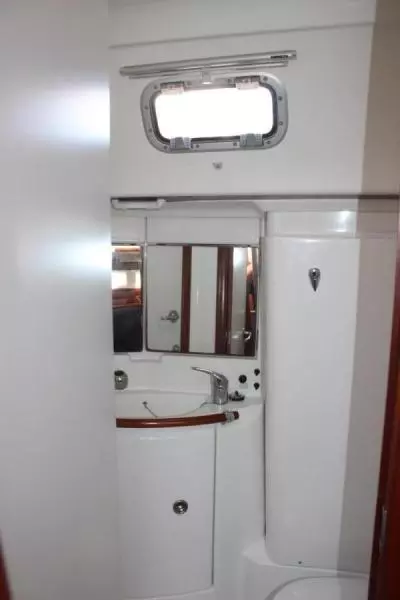 2005 Beneteau 423