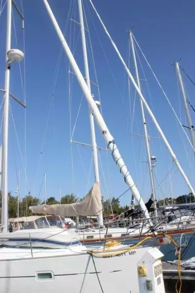 2005 Beneteau 423