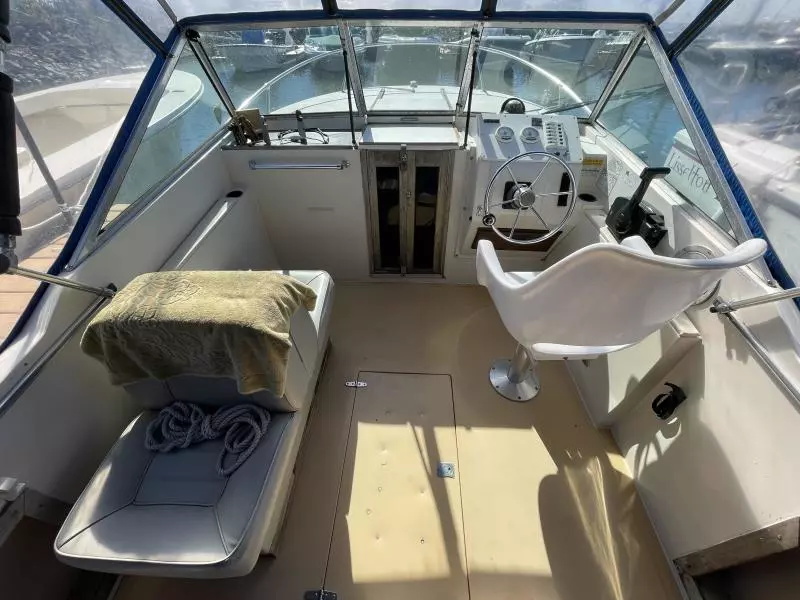 1984 Wellcraft Steplift