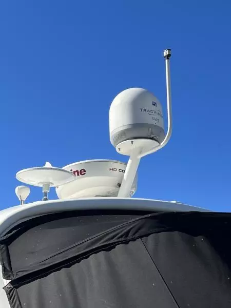 2008 Sea Ray 330 Sundancer