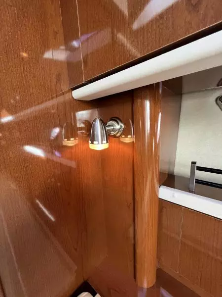 2008 Sea Ray 330 Sundancer