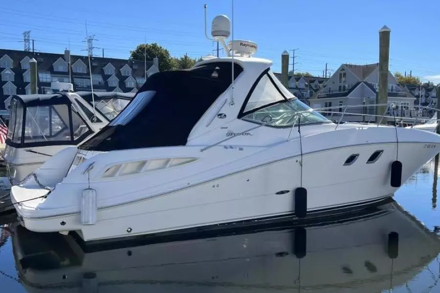 2008 Sea Ray 330 Sundancer