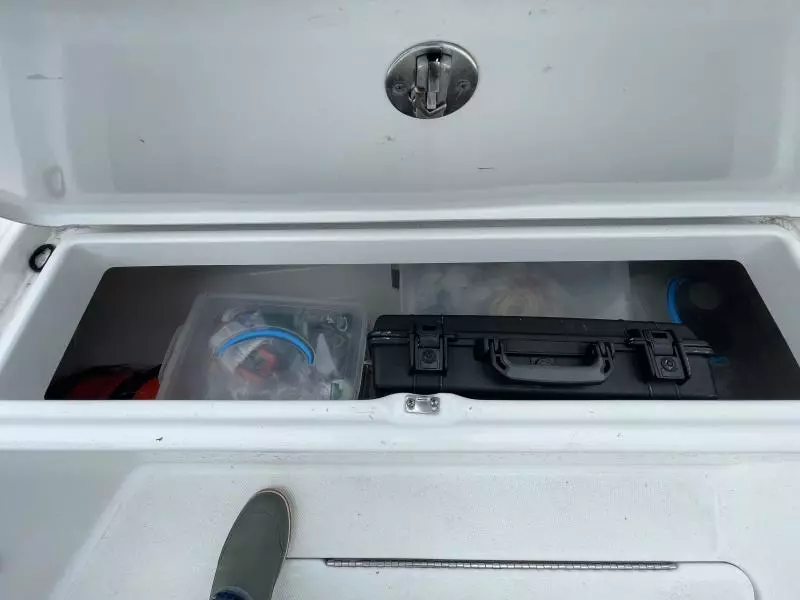 2007 Everglades 290 Pilot