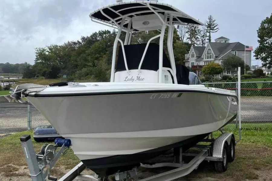 2020 Edgewater 208CC