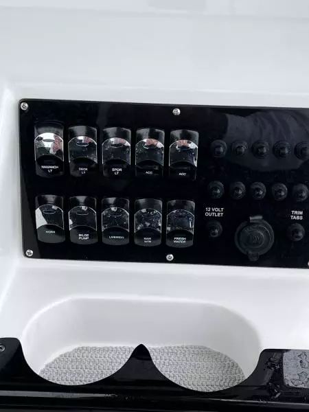 2020 Edgewater 208CC