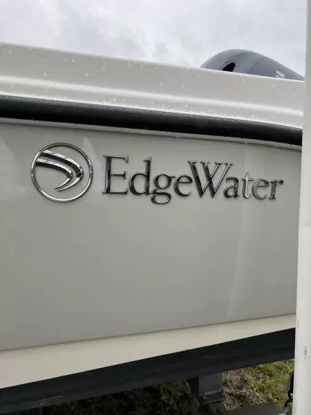 2020 Edgewater 208CC