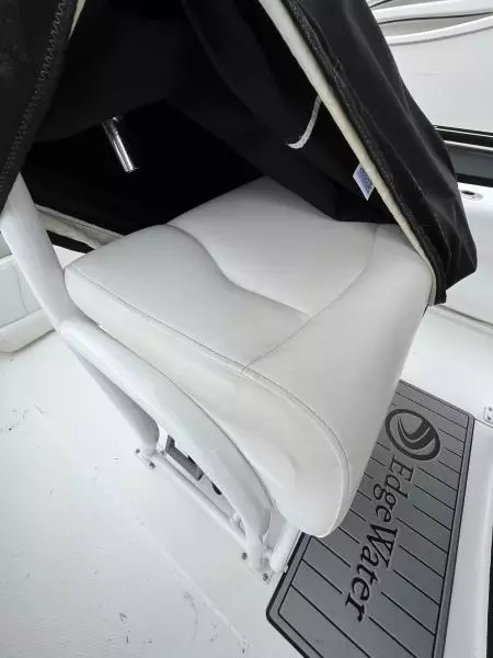 2020 Edgewater 208CC