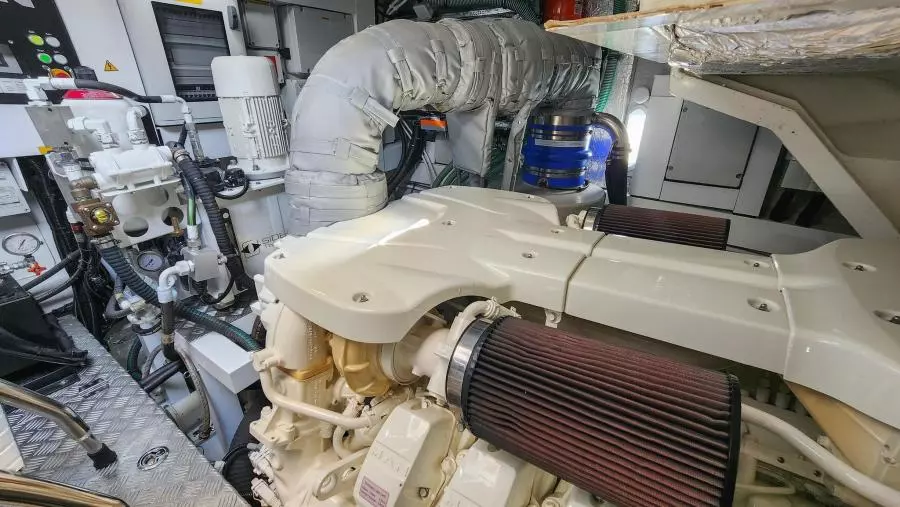 2018 Sunseeker Predator 68