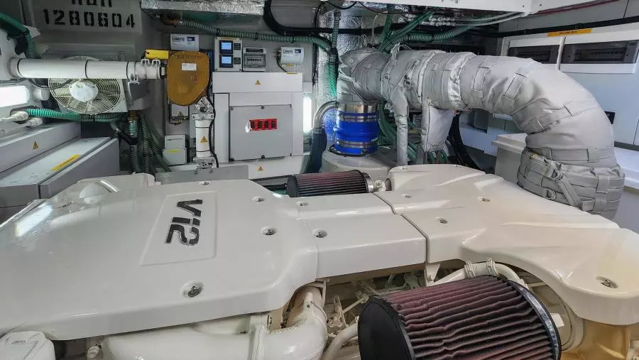 2018 Sunseeker Predator 68