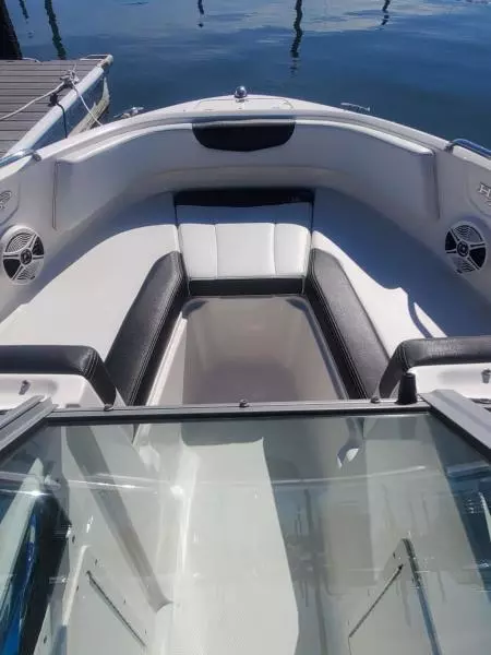 2018 Chaparral 21 H20 Deluxe