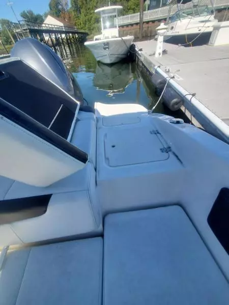 2018 Chaparral 21 H20 Deluxe