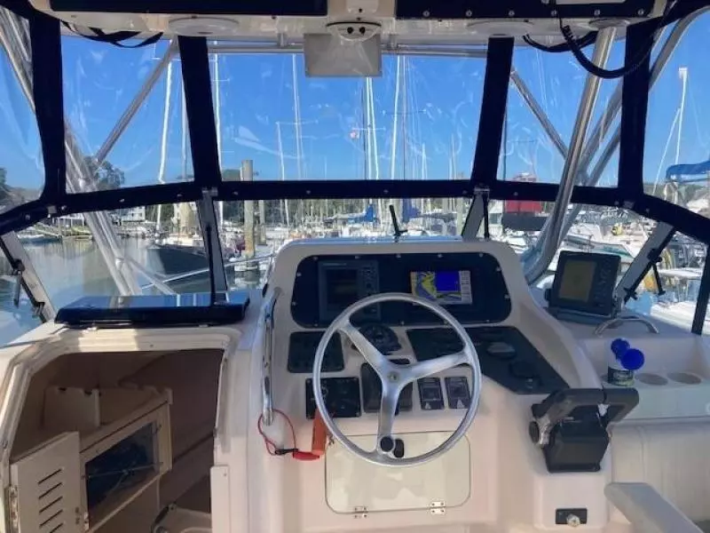 2000 Grady-White 265 Express