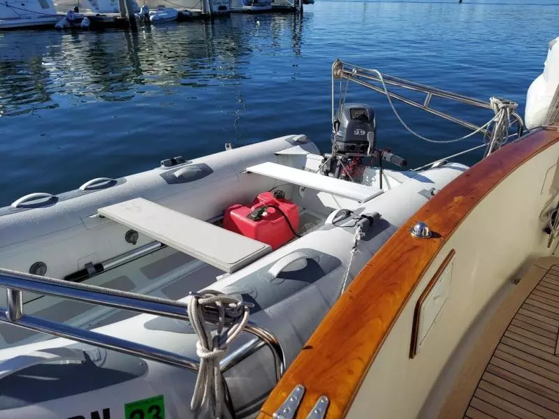 1994 Cape Dory Explorer