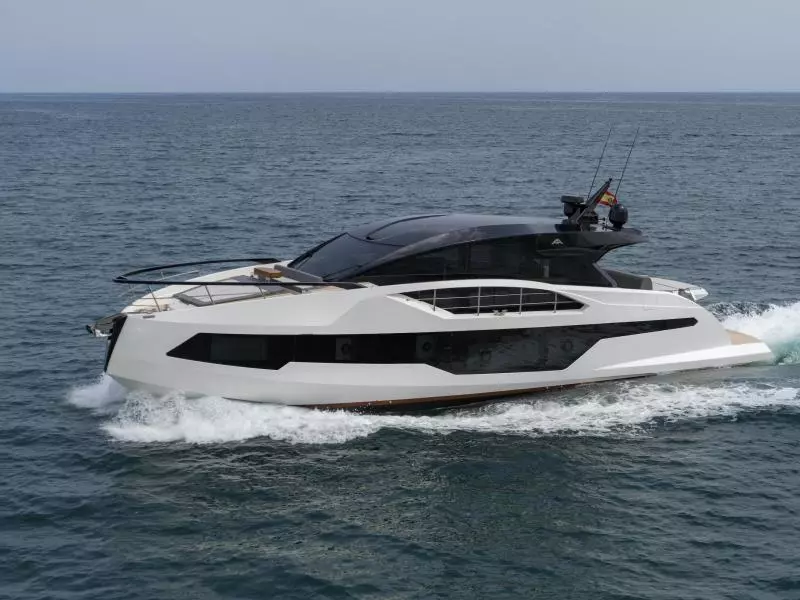 2023 Astondoa 677 Coupe