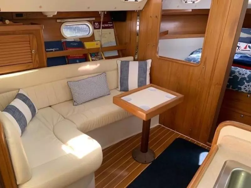 2003 Catalina 310
