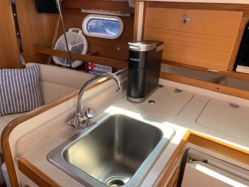 2003 Catalina 310