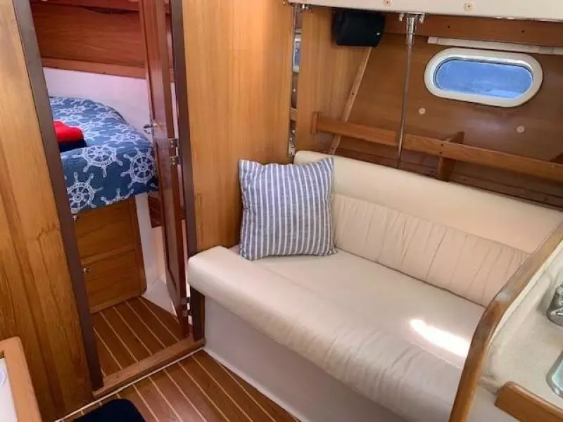2003 Catalina 310
