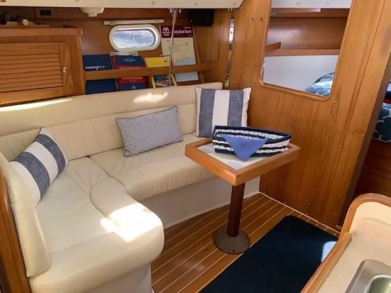 2003 Catalina 310