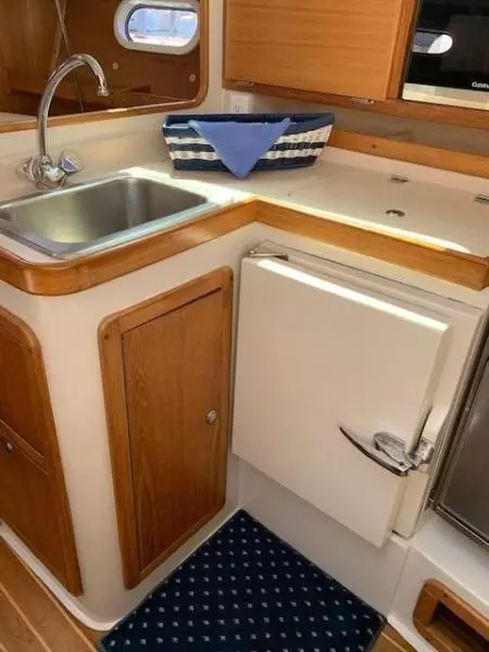 2003 Catalina 310