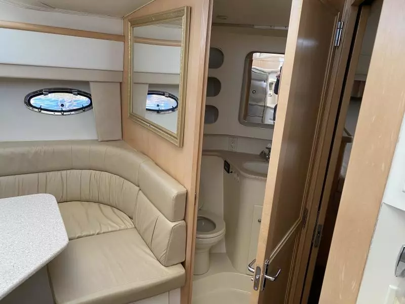 1998 Carver 405 Motor Yacht