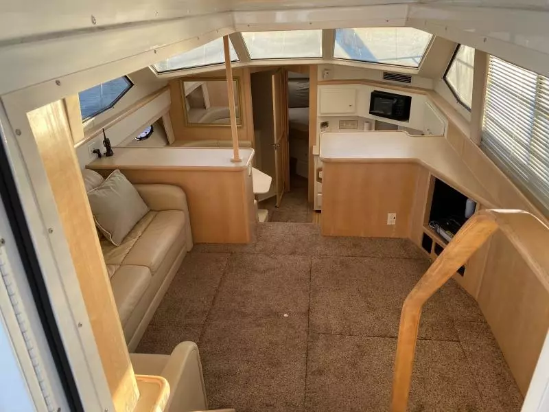 1998 Carver 405 Motor Yacht