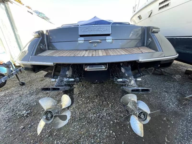 2004 Chris-Craft 28 Corsair