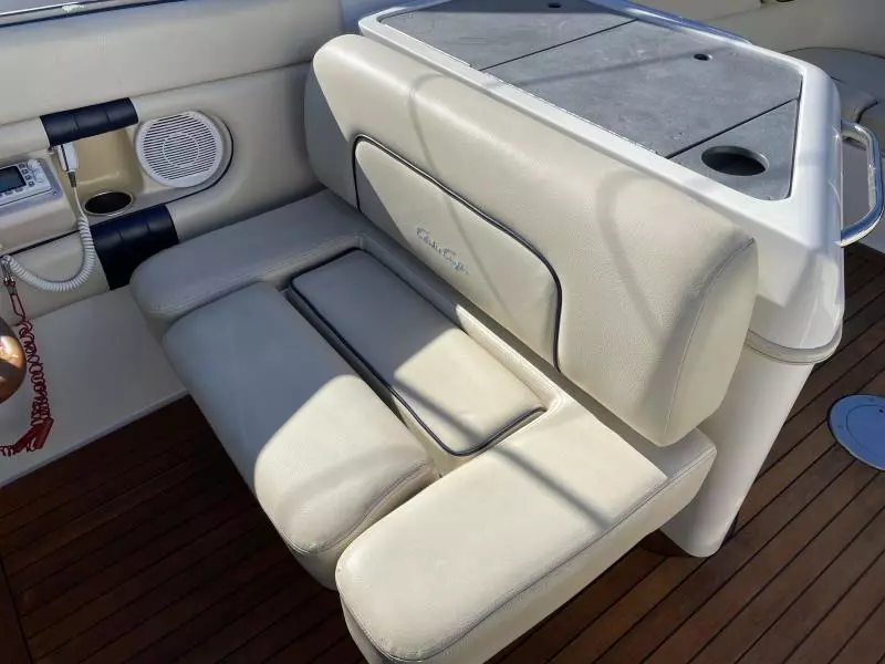 2004 Chris-Craft 28 Corsair