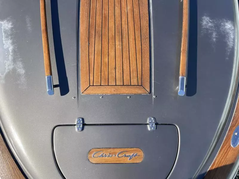 2004 Chris-Craft 28 Corsair