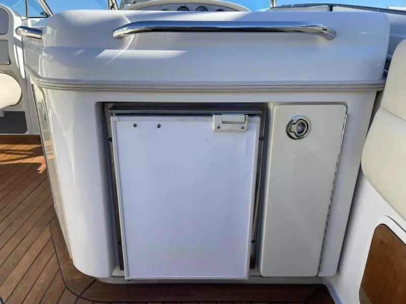 2004 Chris-Craft 28 Corsair