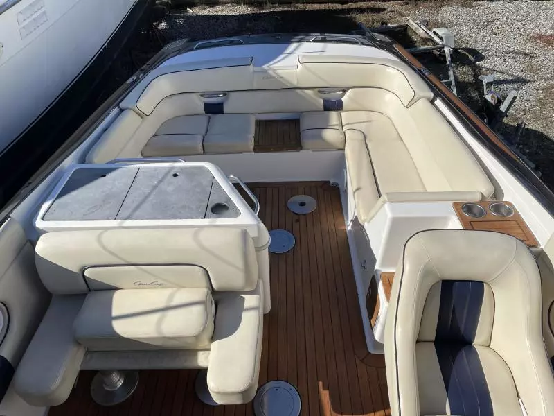 2004 Chris-Craft 28 Corsair