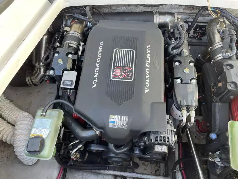 2004 Chris-Craft 28 Corsair