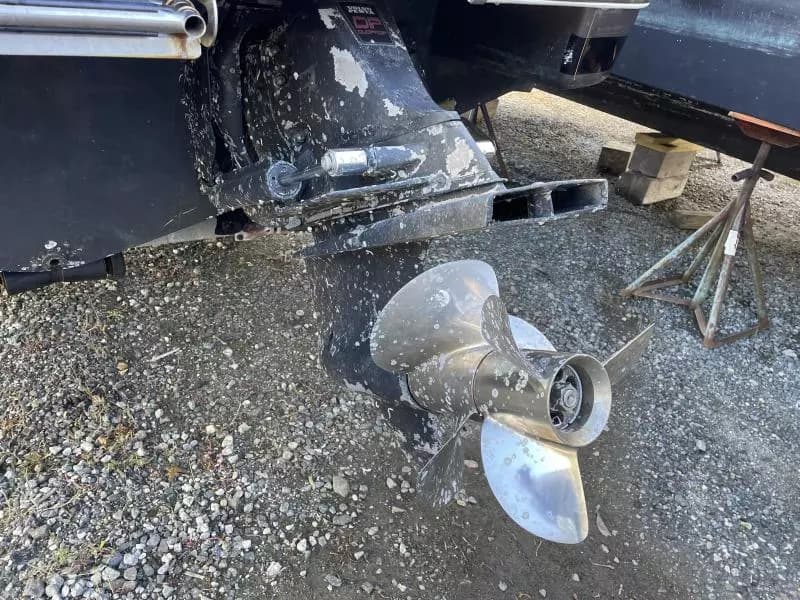 2004 Chris-Craft 28 Corsair