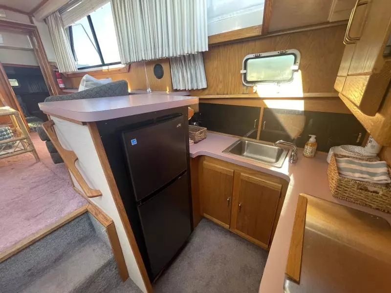 1988 Mainship Nantucket