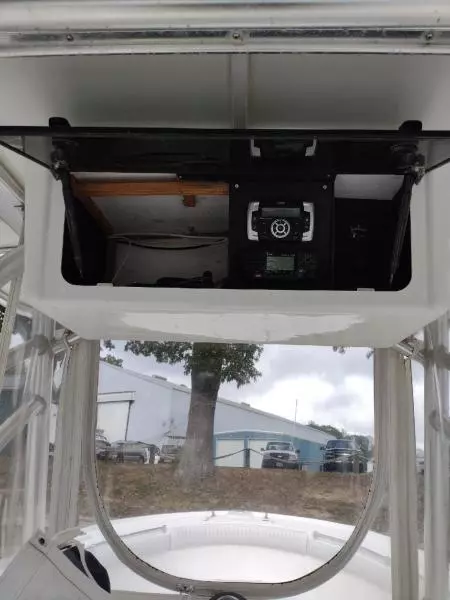 2005 Buddy Davis 28 Center console