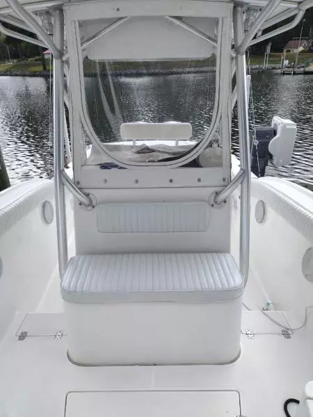 2005 Buddy Davis 28 Center console