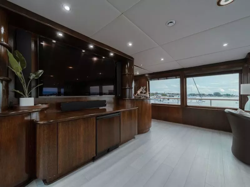 1995 Broward Raised Pilothouse