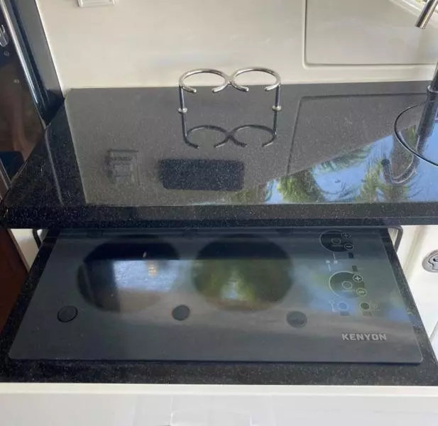 2016 Sea Ray L650 Fly