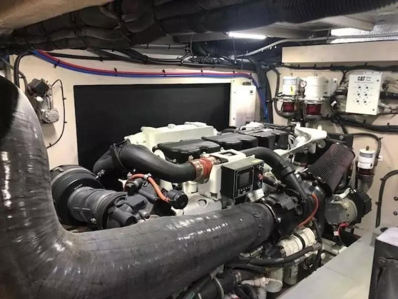 2016 Sea Ray L650 Fly