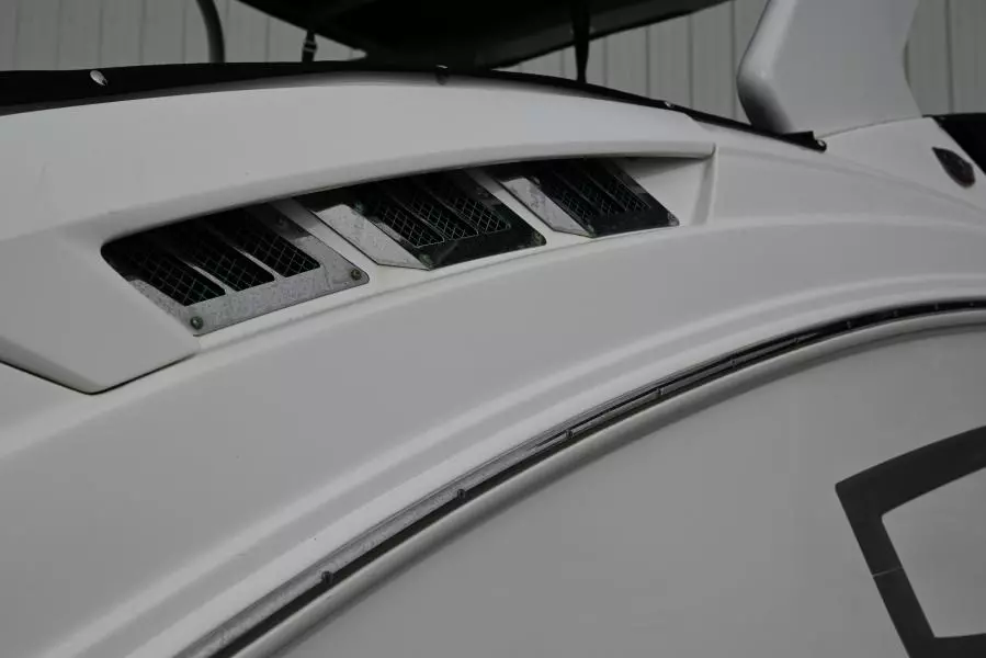 2015 Chaparral 277SSX