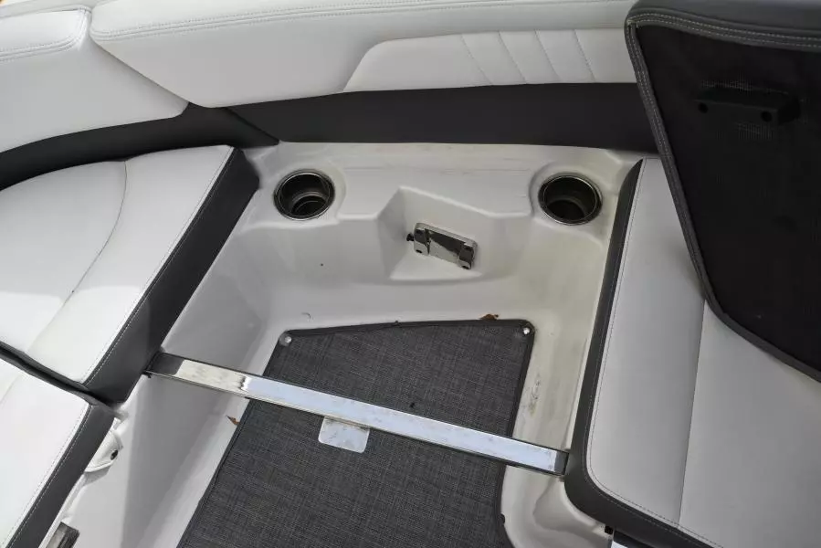 2015 Chaparral 277SSX