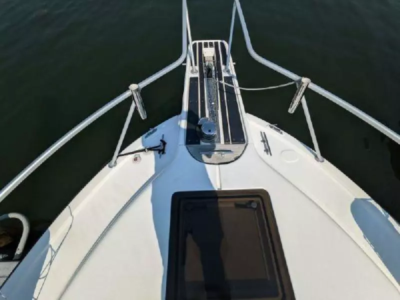 1990 Luhrs Flybridge