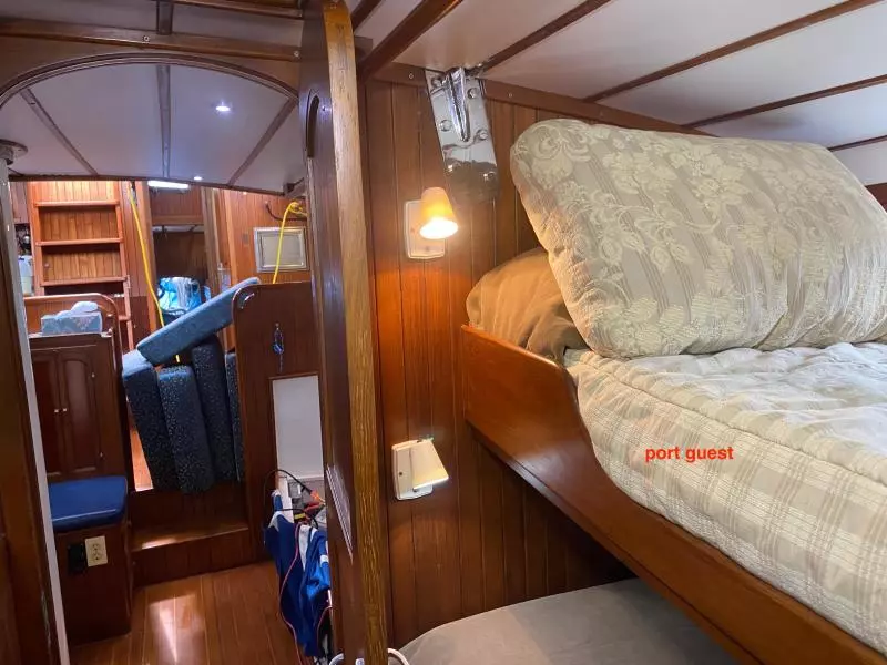 1981 Tayana Flying Dutchman 12