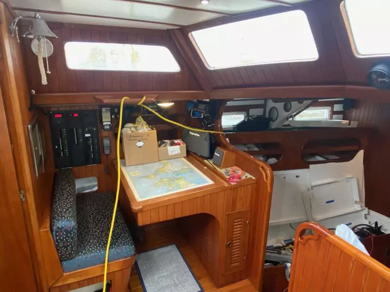 1981 Tayana Flying Dutchman 12