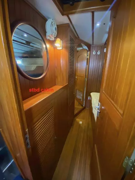 1981 Tayana Flying Dutchman 12